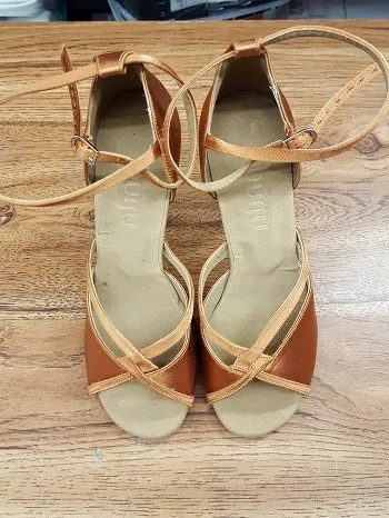 3.75" Linked -- Women's Flare Heel Latin Sandal -- Dark Tan Satin