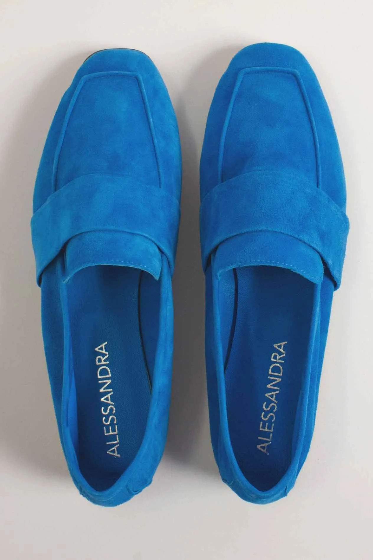 Art. 06 Loafer in Suede Royal