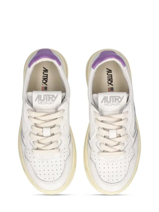 Autry   Medalist low lace-up sneakers 