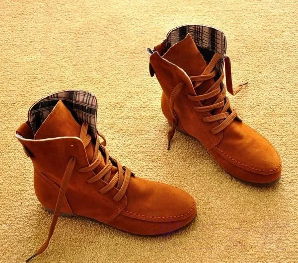 Autumn Solid Color Lace Up Flat Short Boots