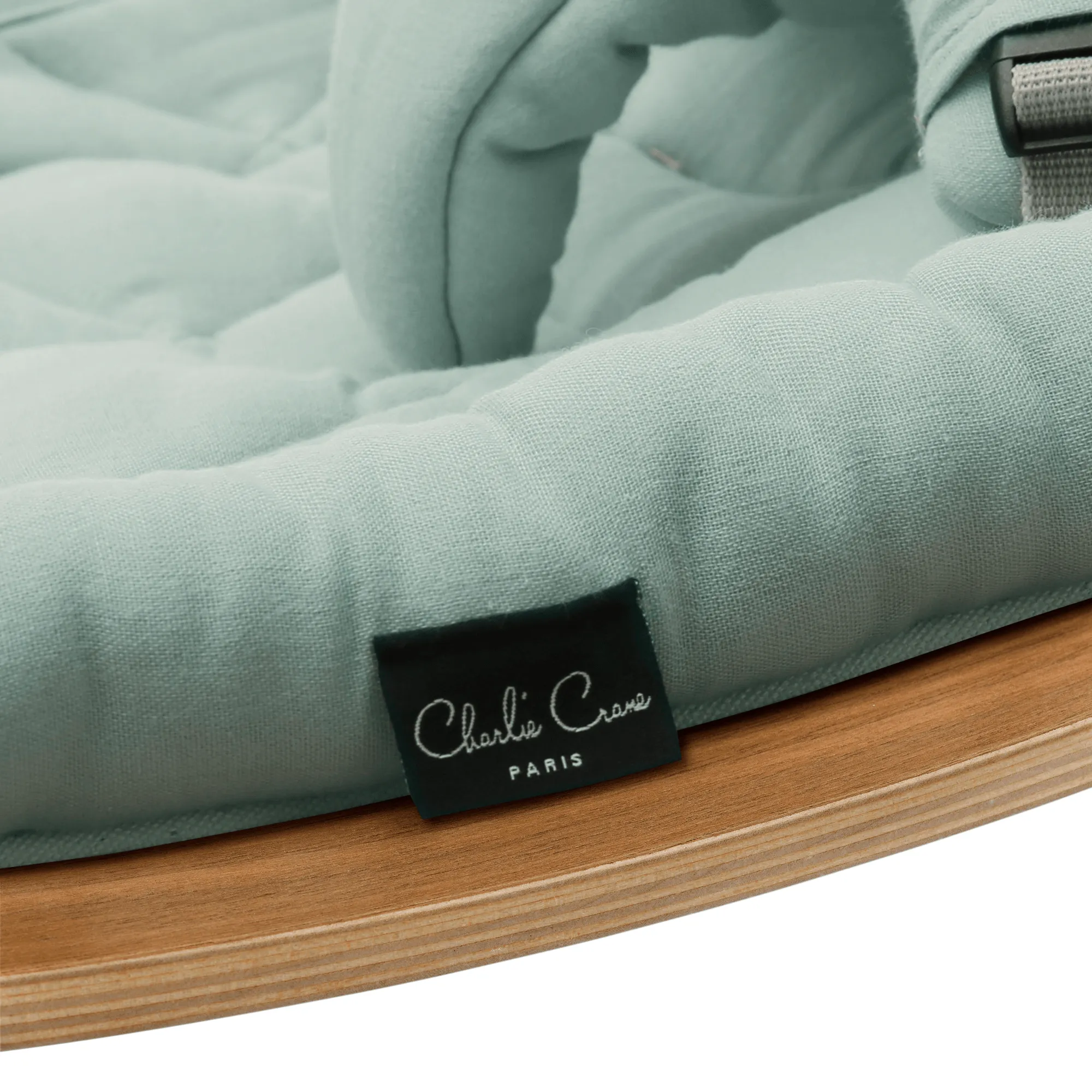 Charlie Crane LEVO Baby Rocker - Walnut with Farrow Cushion