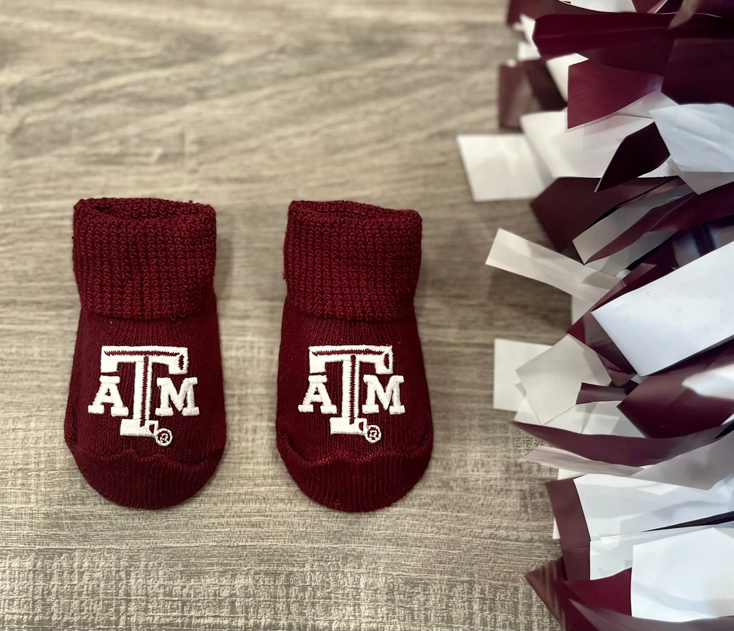 Collegiate Baby Booties