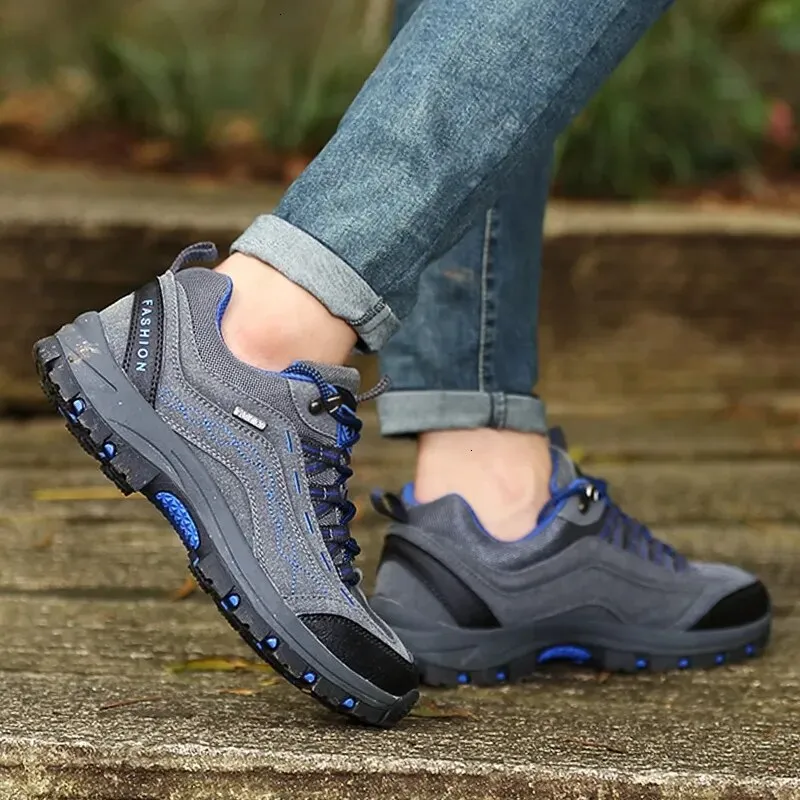 ComfortWalker™ ERGONOMIC WATERPROOF WOEMN'S HIKING SHOES