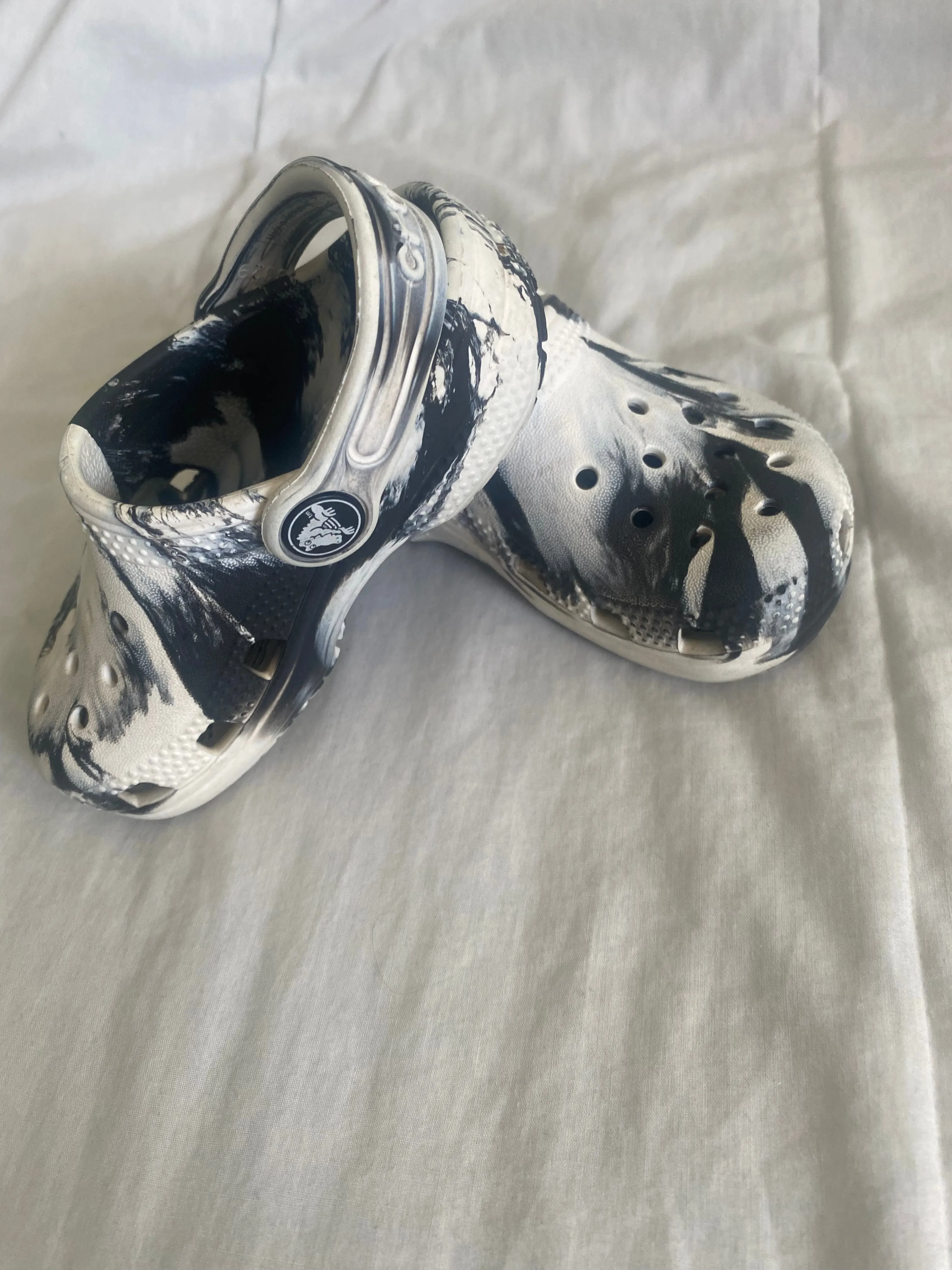 Crocs 7c, Shoes 7 (Walkers:12-24 mth)