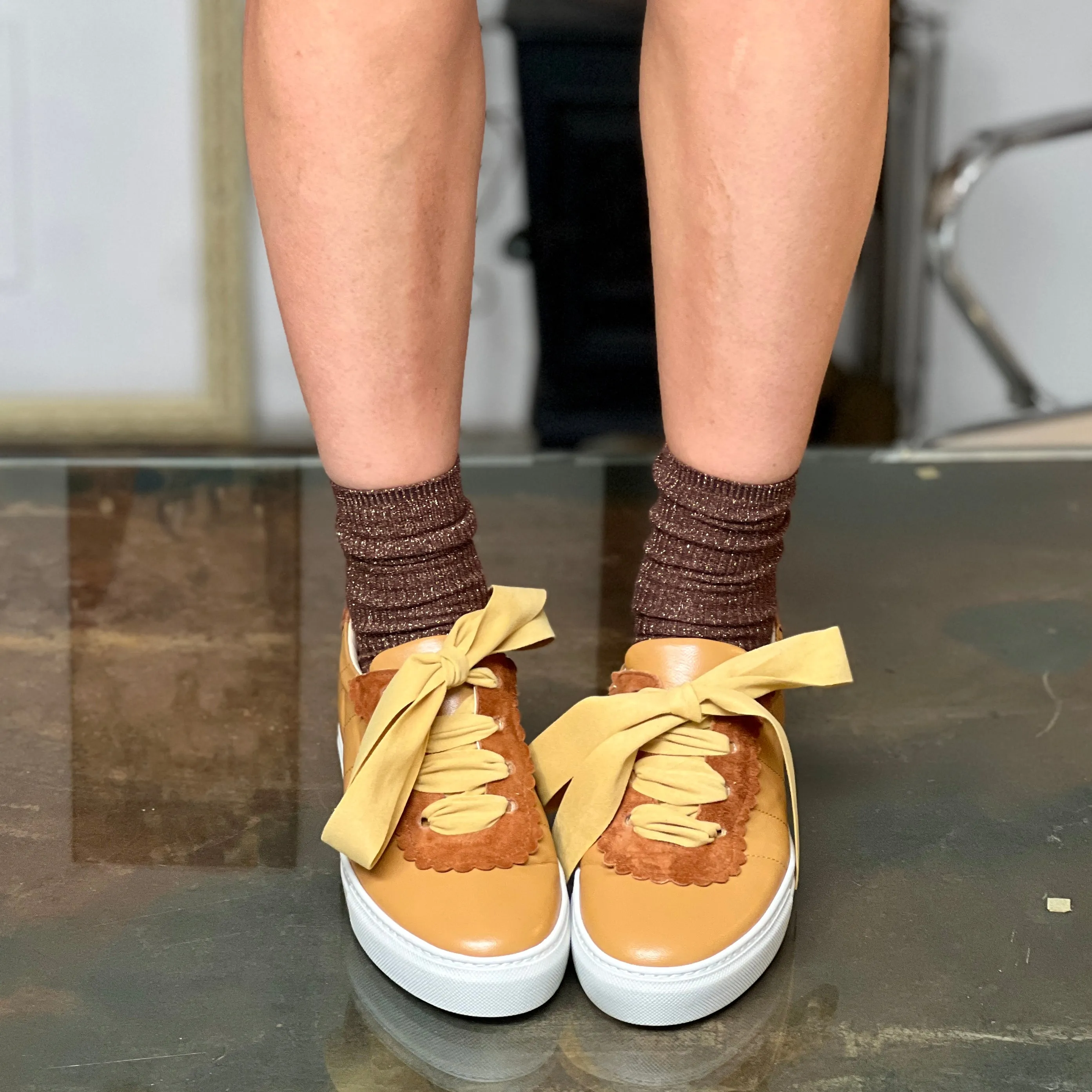 Egg Mustard sneaker in pelle con bavero e fusbet interno artigianale marchigiana