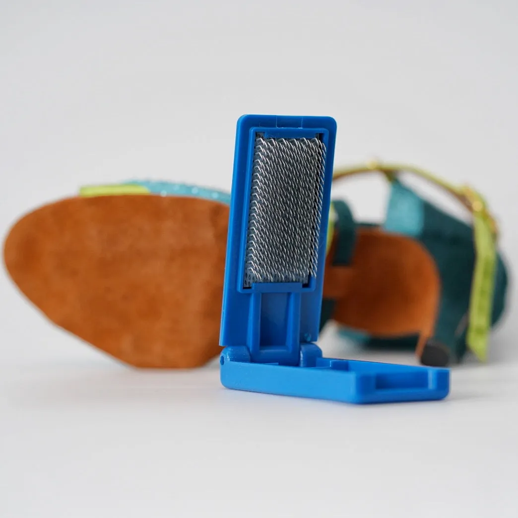 Foldable Dance Shoes Brush