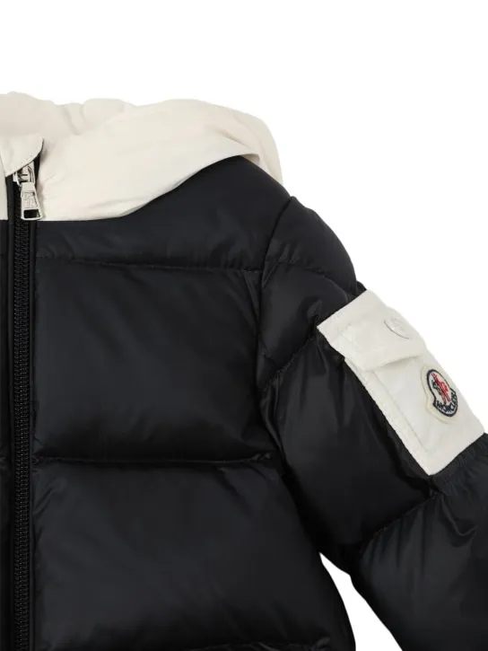 Moncler   Nylon down baby sleeping bag 