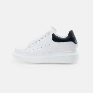 Mulat Oversized Sneakers White