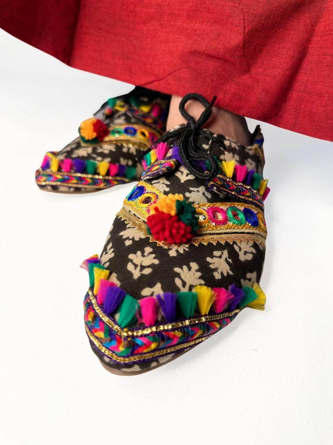 Navratri Special Pom Pom Oxfords