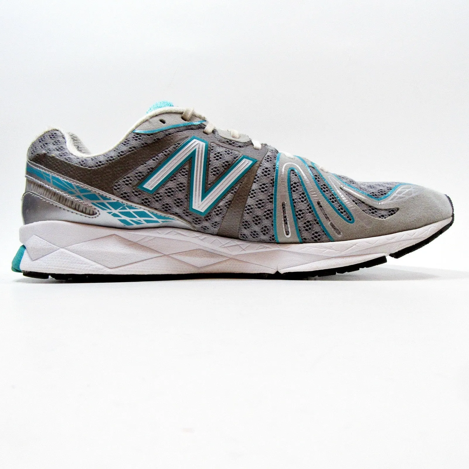 NEW BALANCE - Revlite