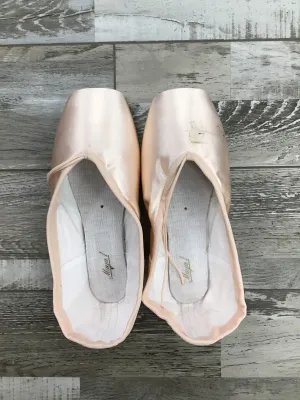 Nikolay - Maya I (0504N) - M Shank - Pointe Shoe FINAL SALE