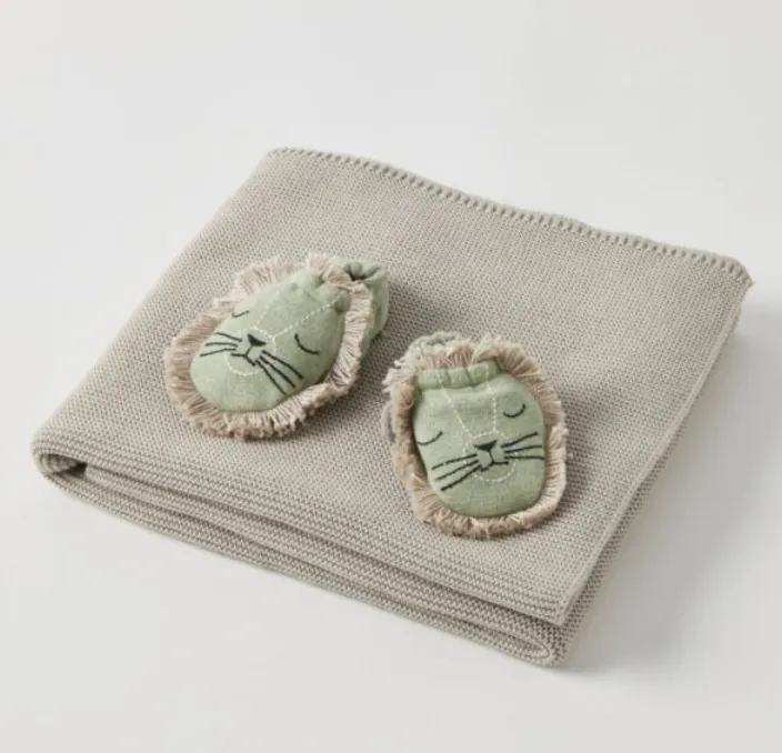 Pilbeam Booties and Blanket Set