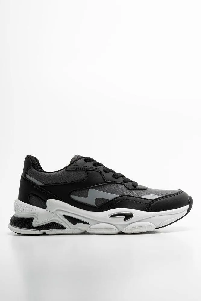 Rugged Trainer Black