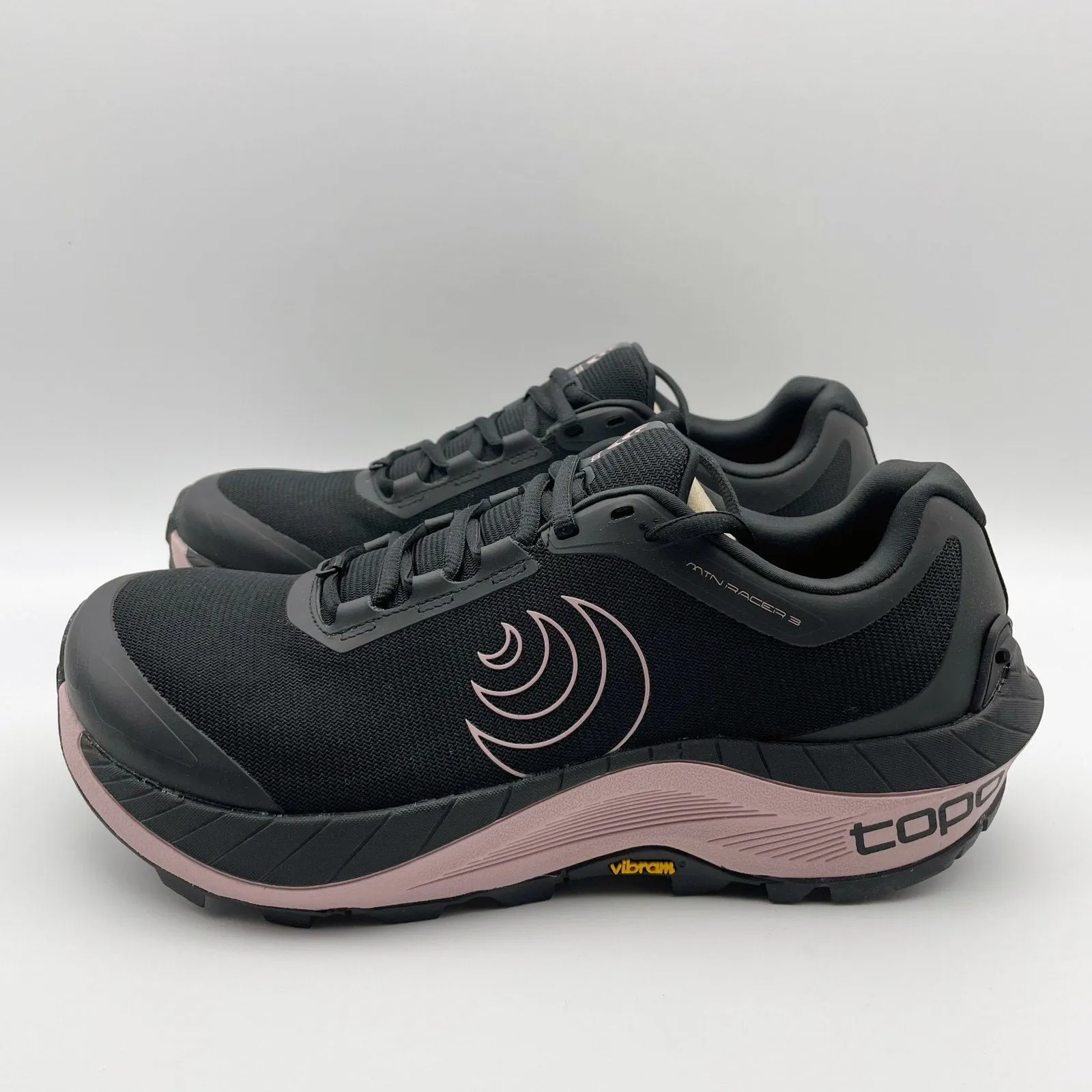 Topo Athletic Women's MTN Racer 3 Sneakers US 9 EU 40.5 Black Trail Running